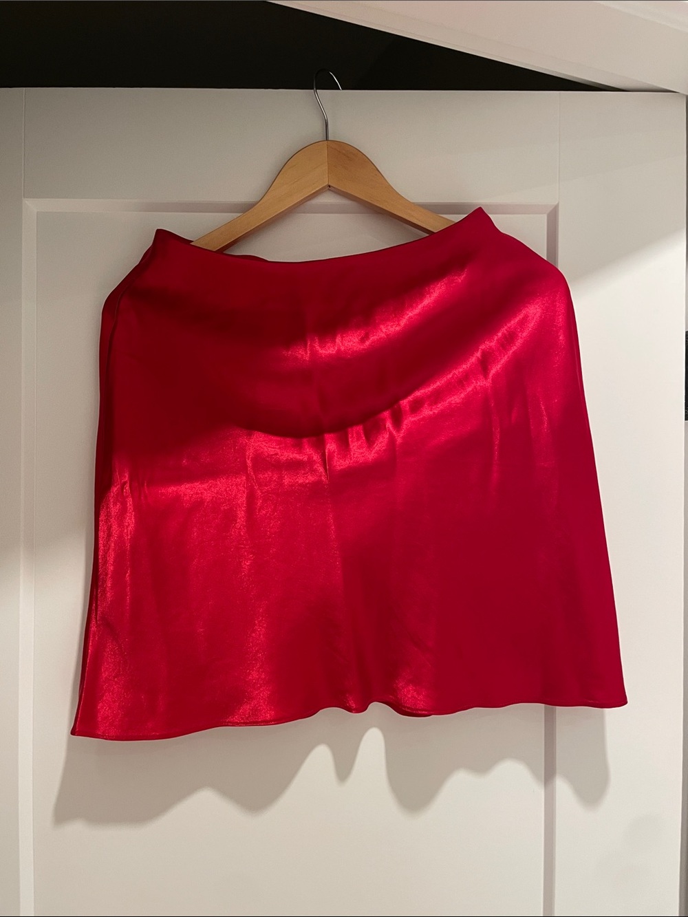 Babaton Red Satin A-Line Women's Skirt